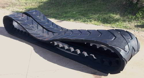 Retreaded 14" tracks from a Roadtec RP-175